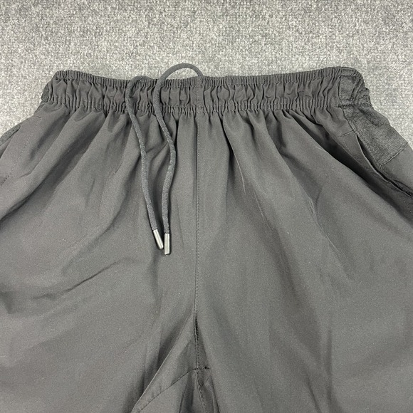 Legends Shorts Medium Black 9" Inseam Drawstring Gym‎ Performance Running Men's - Picture 3 of 11